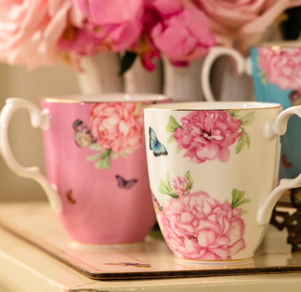 ミランダ・カー フレンドシップ マグ ピンク|WEDGWOOD公式オンラインストア