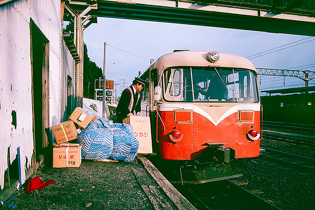 南部縦貫鉄道のレールバス@1979年（たぶん）。 - ひよこガレージ
