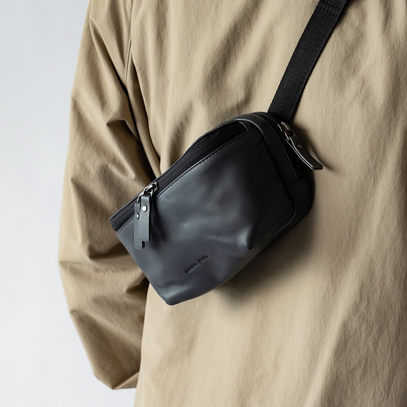 ボディバッグ ミニショルダーポーチ ARTHUR GRAY グレー｜【公式