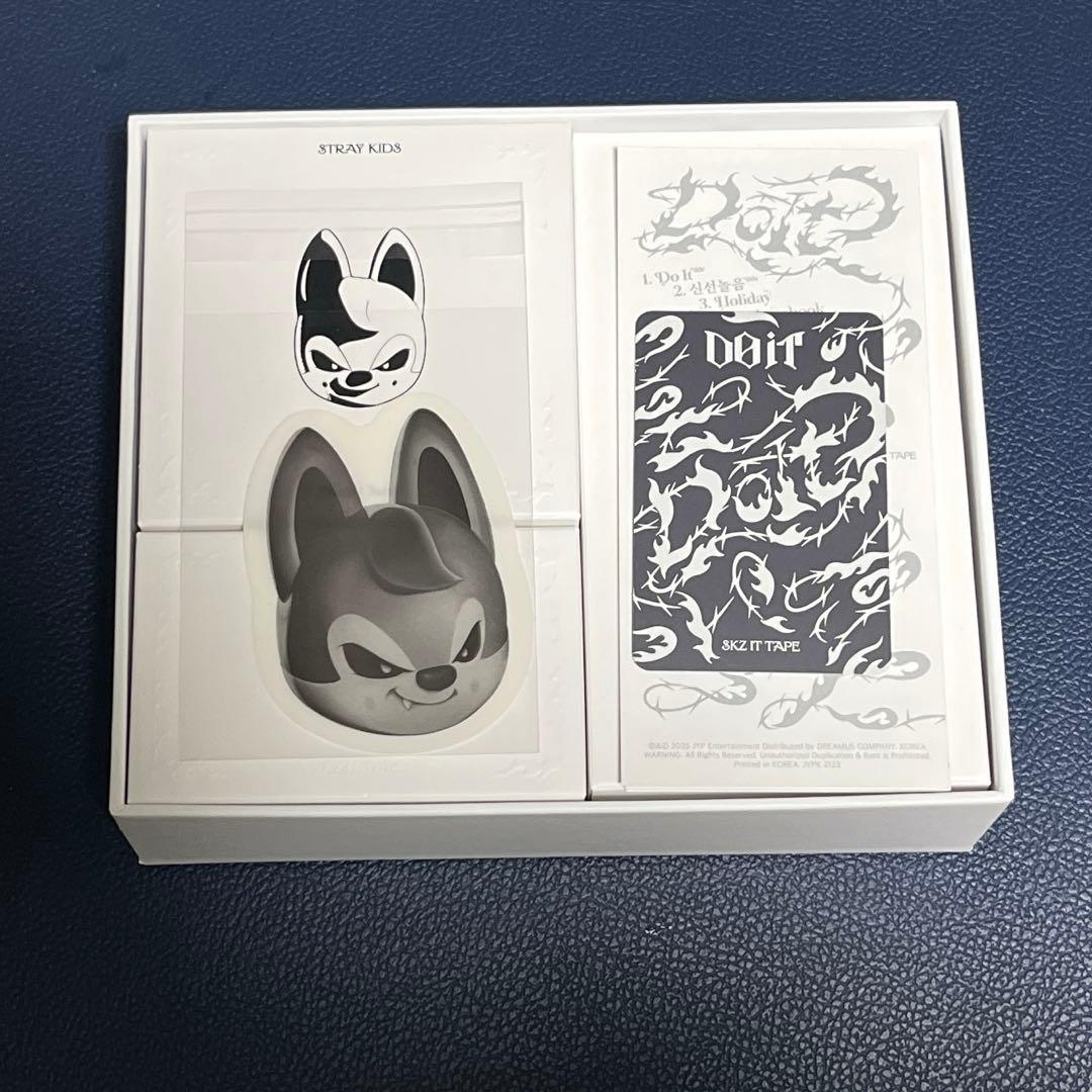 スキズ straykids EVIL SKZOO SPEAKER ウルフチャン Pre Order] Stray Kids - Skz It Tape - Do It - Evil Skzoo Speaker