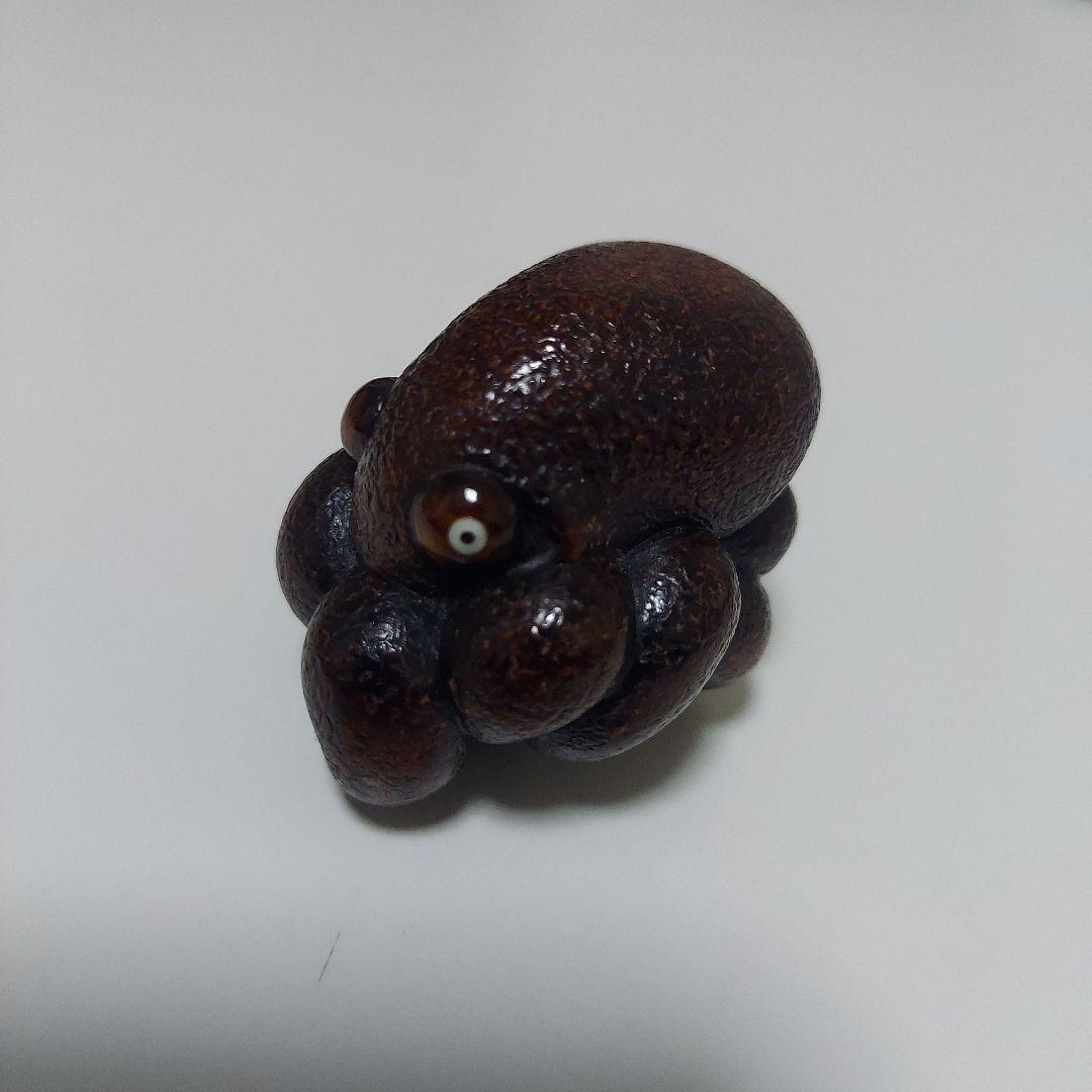 根付　蛸　タコ　現代根付 香港根付—柘植細工彫タコ – 株式会社 明月