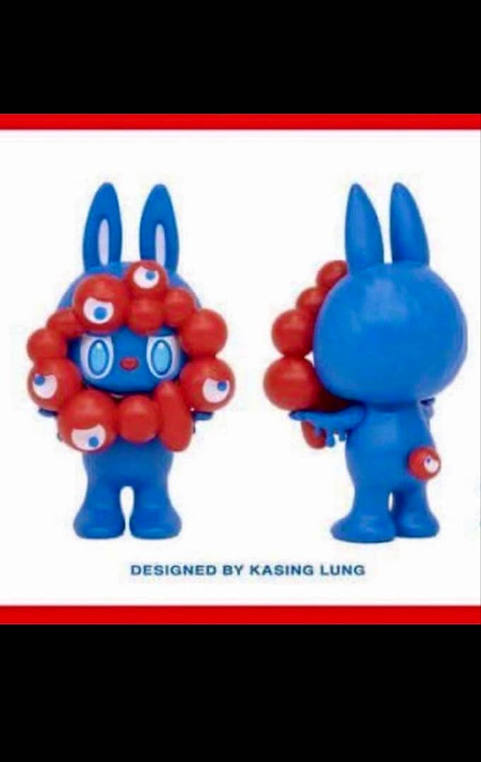 週末値下げ‼︎LABUBU MYAKU-MYAKUストラップ付フィギュア ラブブ×ミャクミャク」コラボ！ ストラップ付きフィギュア発売 大阪