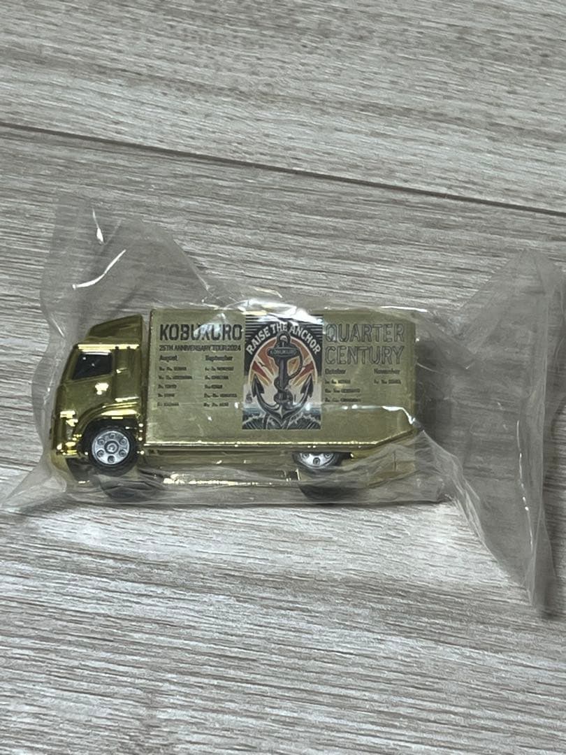 コブクロ　ツアートラック　２２台セット（おまけ付き） 4K】20190604 コブクロ ツアートラック&ライブ会場の様子（20th