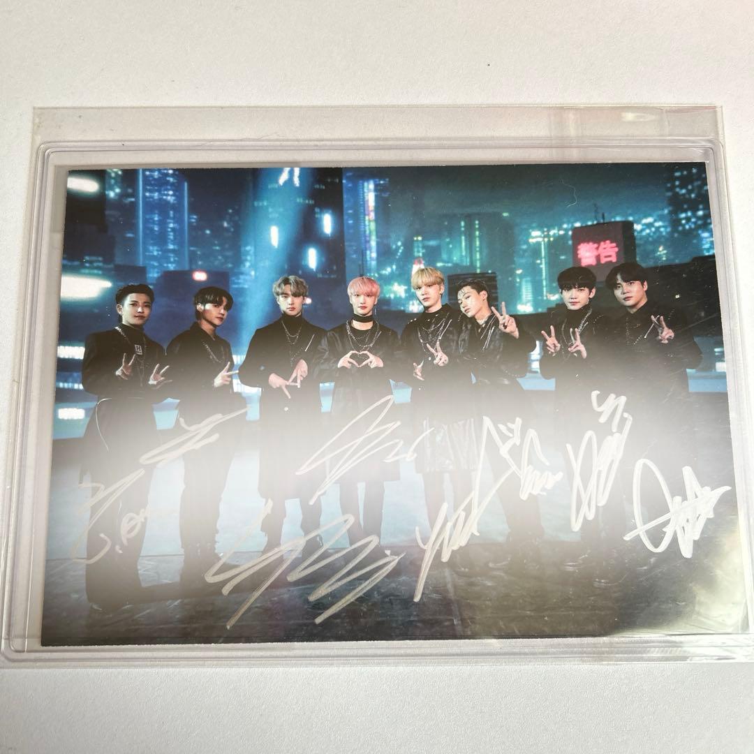 ATEEZ サイン スカパー当選品 これ、サイン本物かな？ : r/ATEEZ