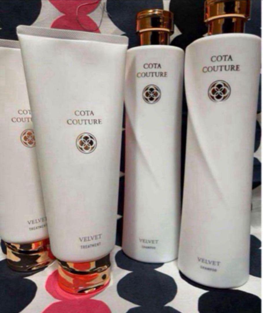 コタクチュールベルベットシャンプー300ml、トリートメント200g４本セット コタクチュールベルベット | PRODUCT | 豊田市の美容室なら